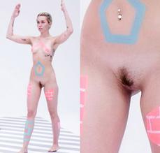 Best of Miley cyrus nude plastik
