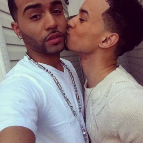 chris toffer reccomend black men kiss tumblr pic