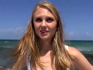 crystal stallard reccomend Porn Sexy Girls Picking Up Guys On Beach