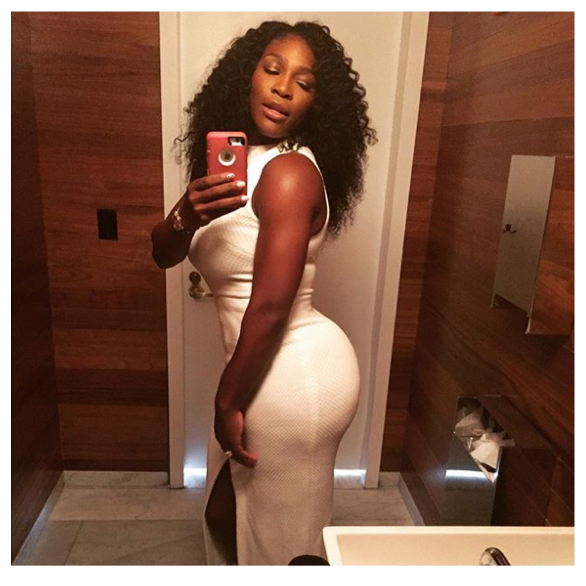 ajie ceesay reccomend serena williams sexy booty pic