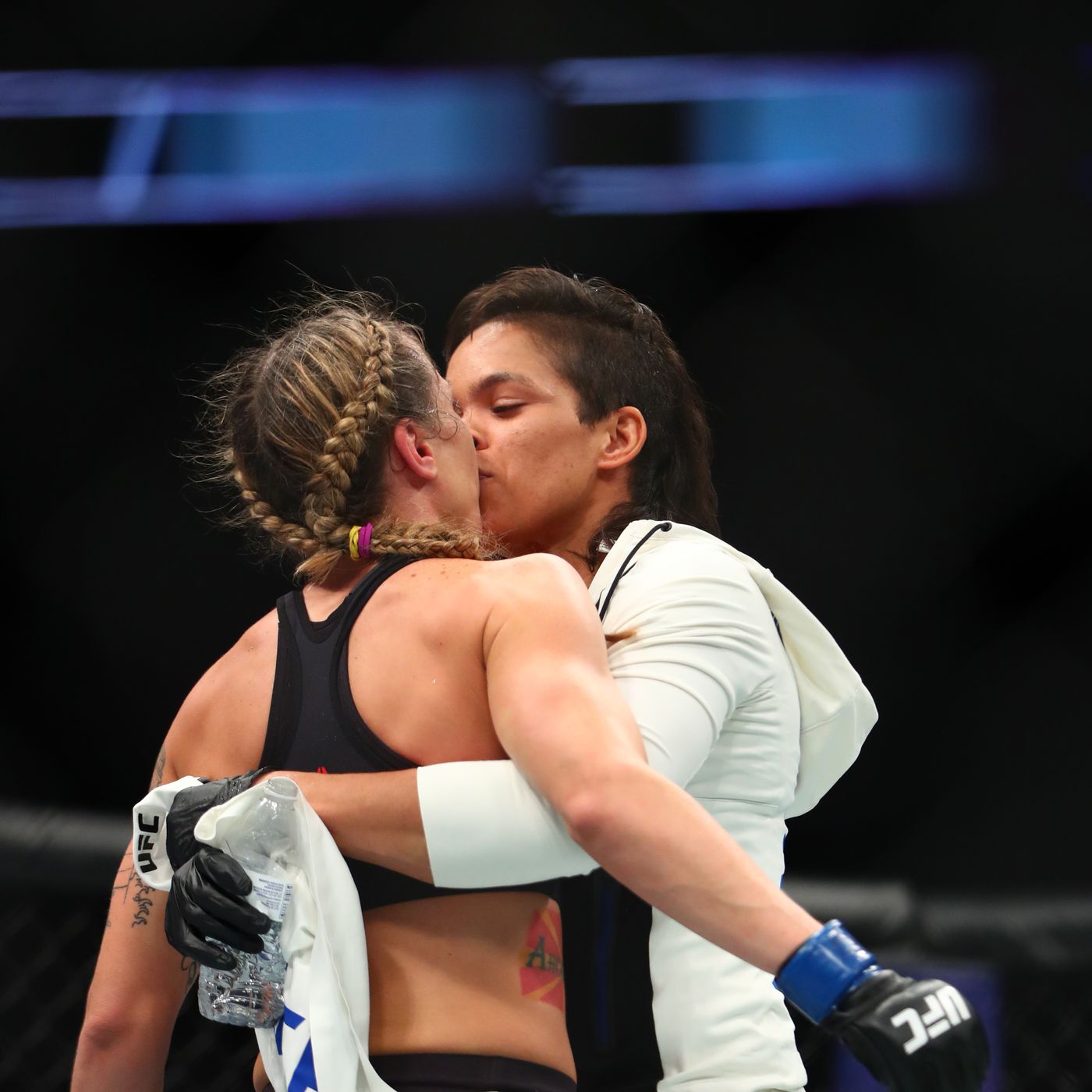 adel kalaf reccomend Amanda Nunes Sexy