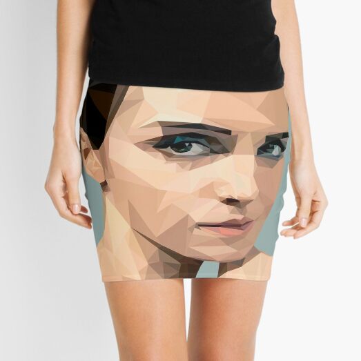 alan forshaw reccomend Emma Watson Mini Skirt