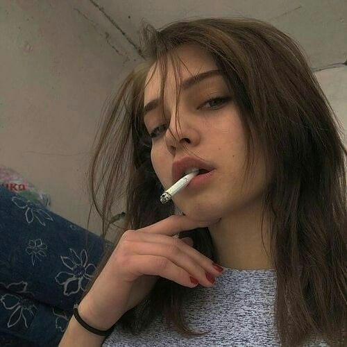 Best of Pretty girls smoking cigarettes