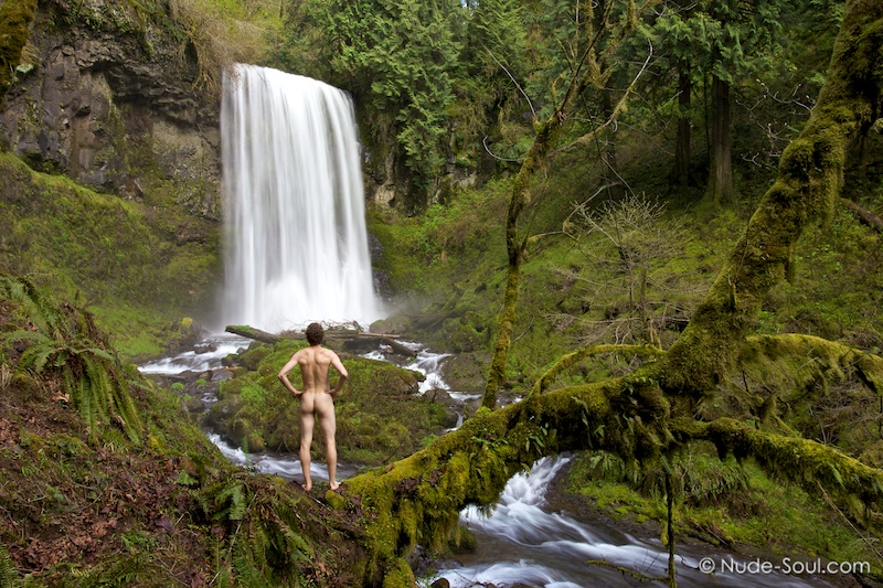 Nude In Nature Tumblr anna faris
