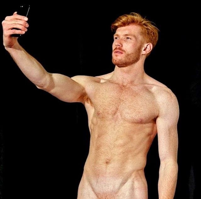 cuu le add naked red haired men photo