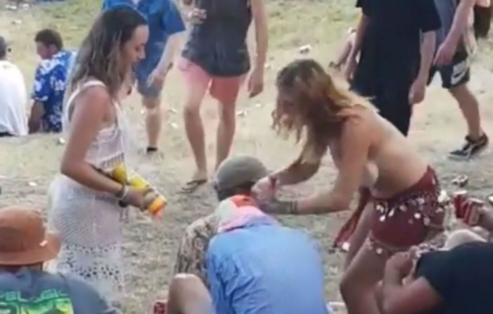 Girl Groped At Concert milking cock