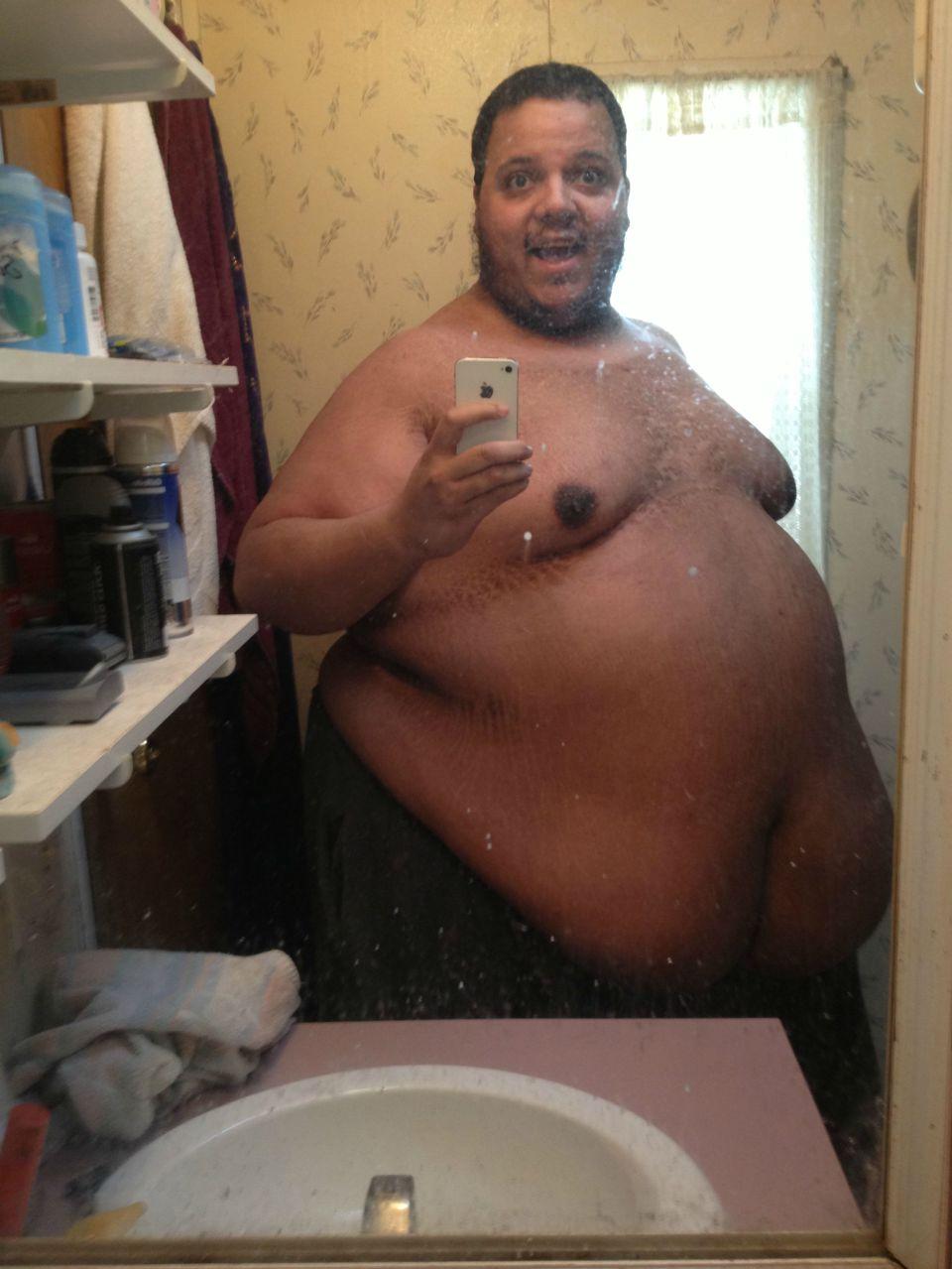 amber persinger reccomend fat black guy naked pic
