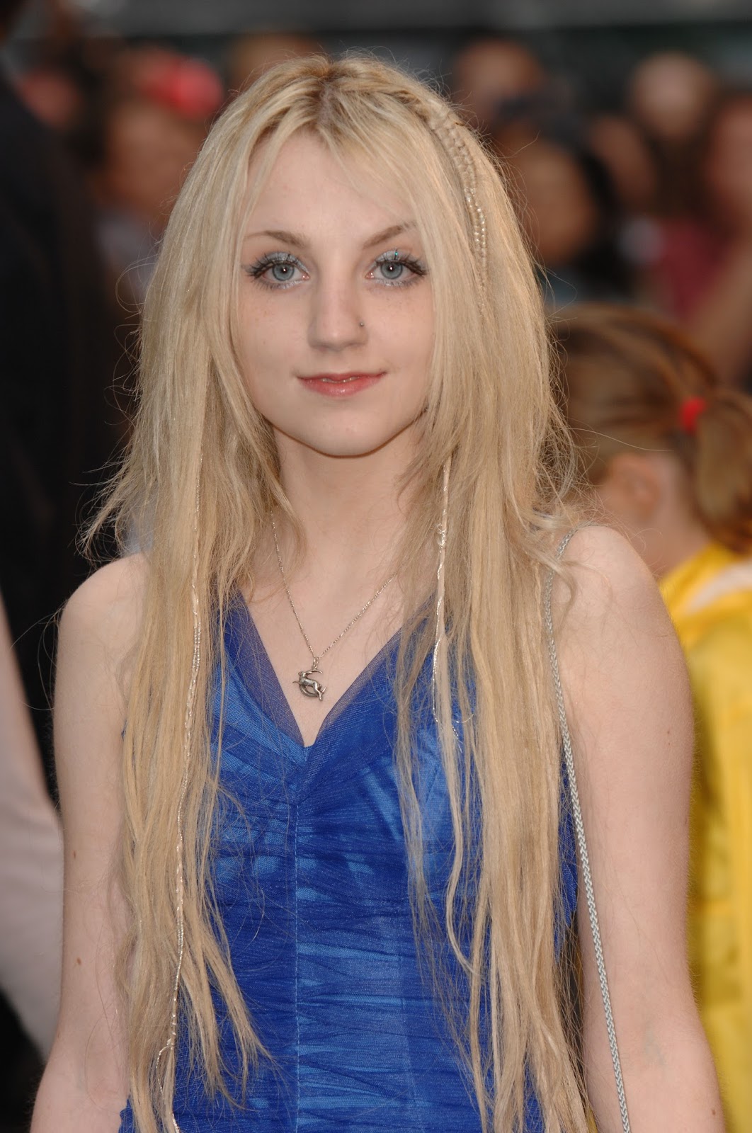 alsen estrella reccomend Evanna Lynch Sexy