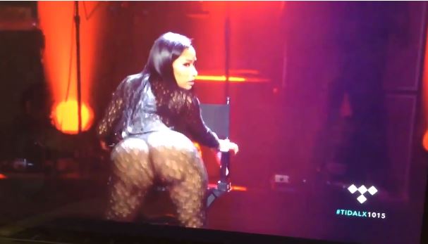 craig akerley reccomend nicki minaj twerking download pic