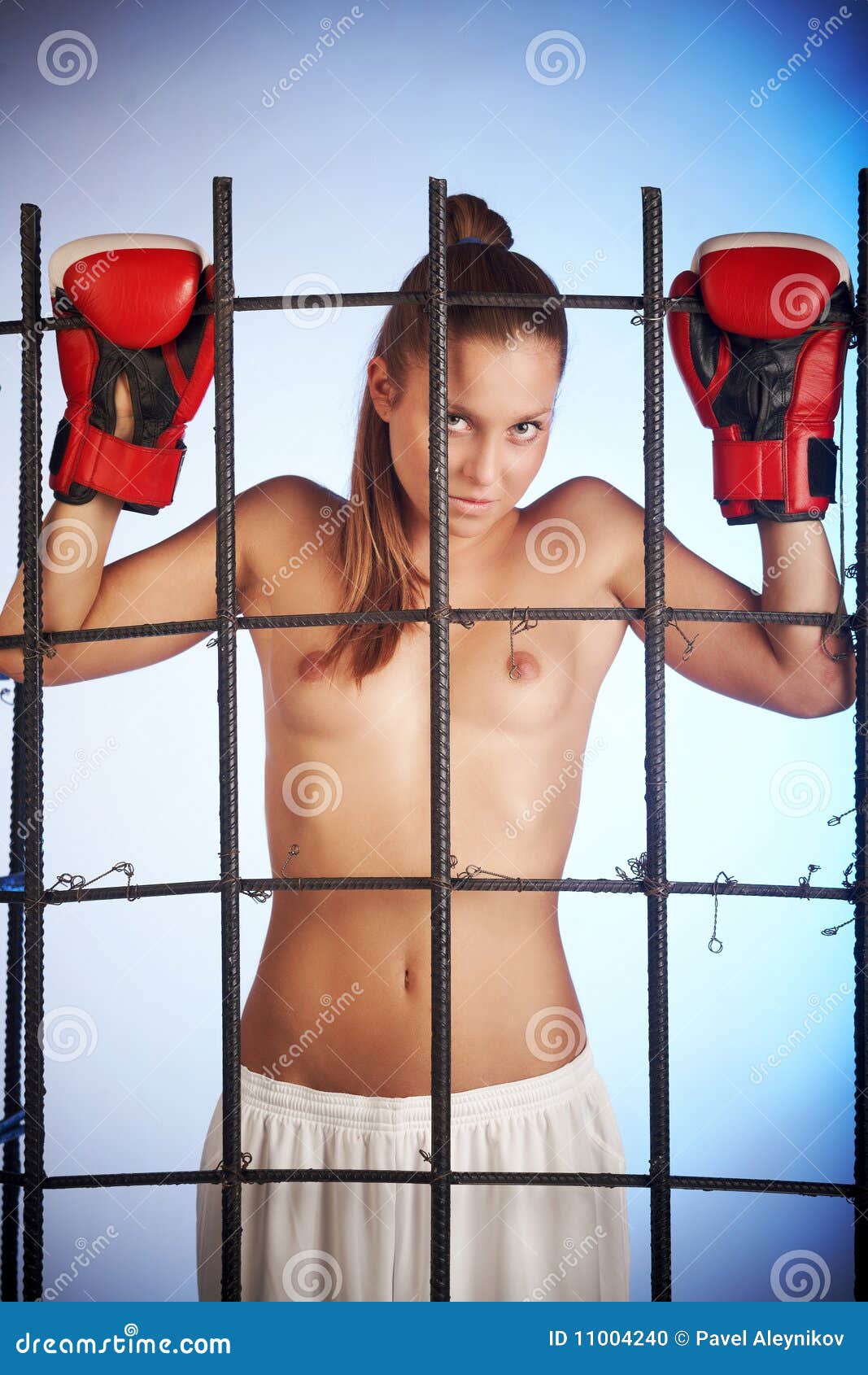 anna boyd ellington add naked female fighters photo