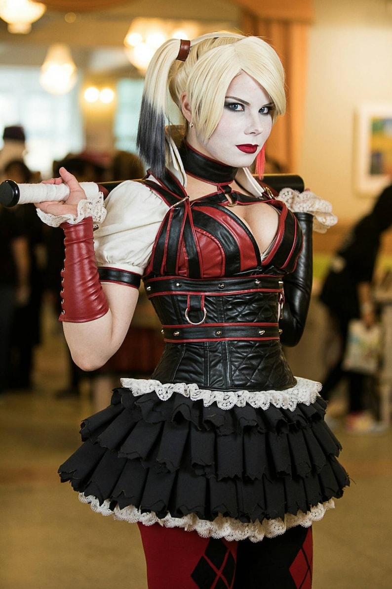 alice edward reccomend harley quin cosplay porn pic