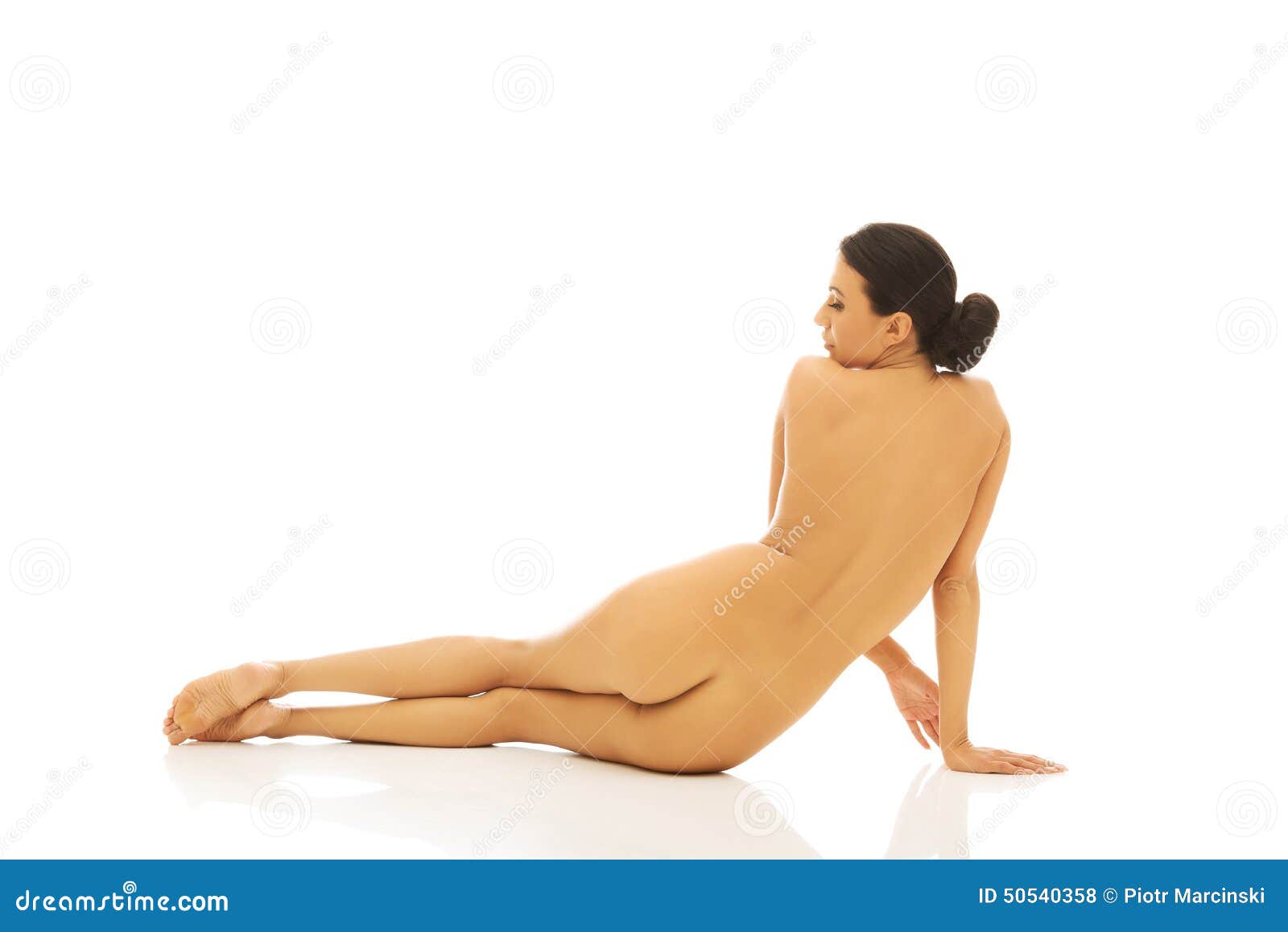 cindi swisher reccomend Nude Woman Laying On Back