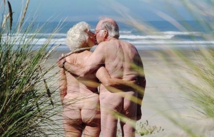 colin to reccomend real old people sex pic