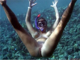 anuja khanal share nude girls under water photos