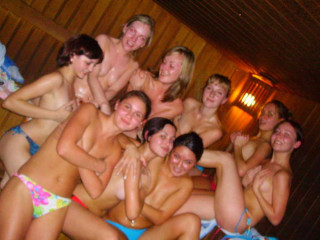 charlie rademacher reccomend girls naked in sauna pic