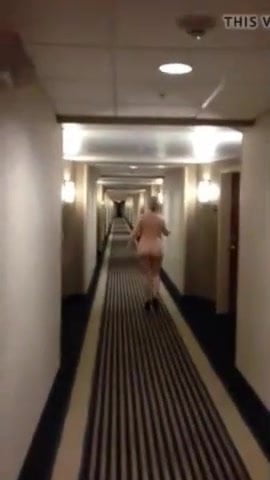 bruce carte reccomend nude in hotel hallway pic
