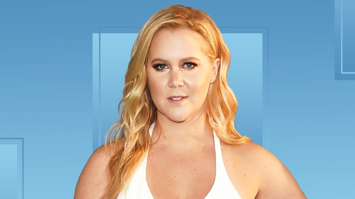 boom er share amy schumer oops photos