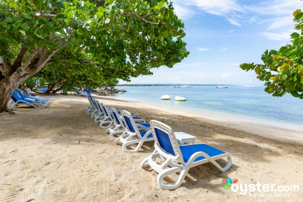 ailyn mccolough add naked beach in jamaica photo