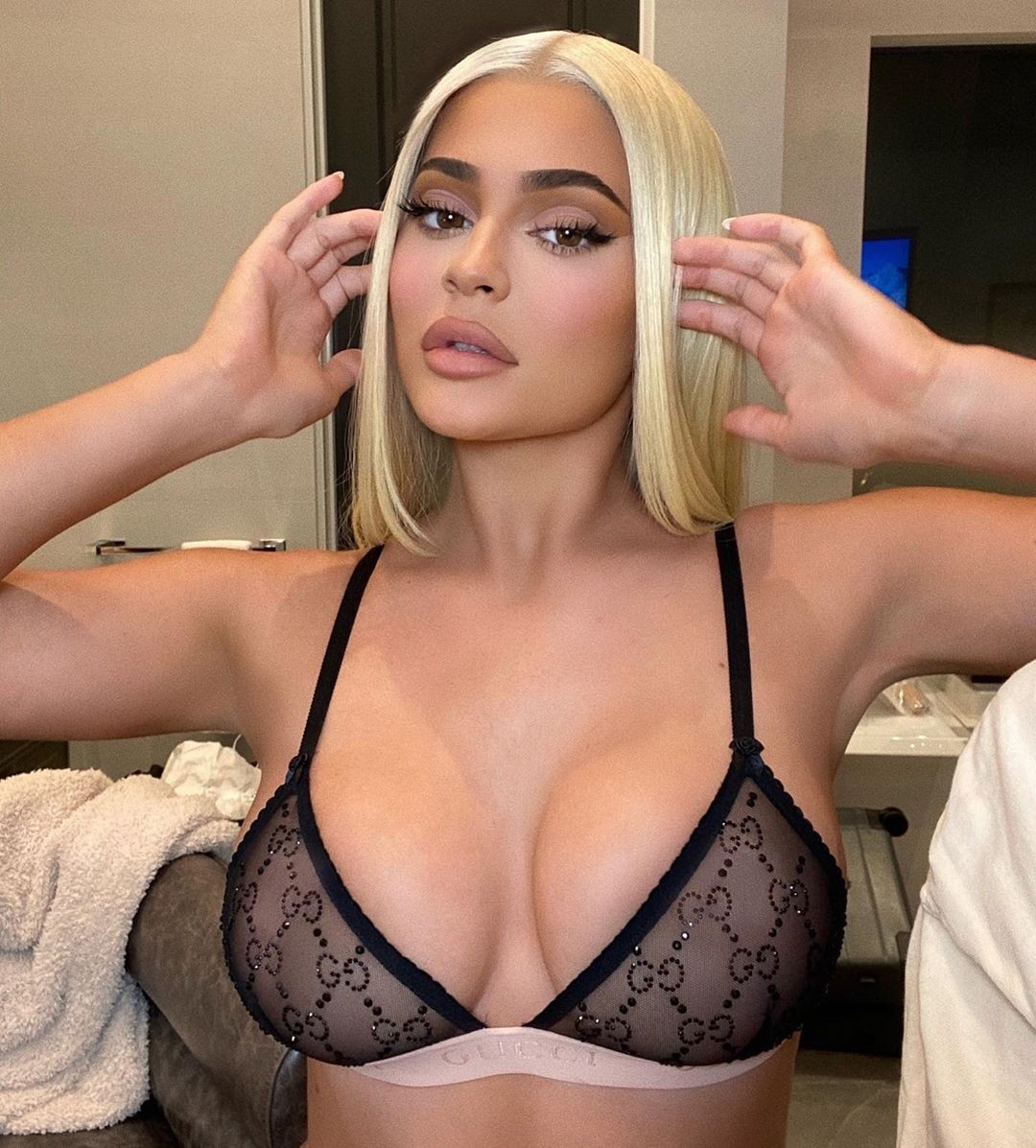clare melbourne share kylie jenner fappening photos