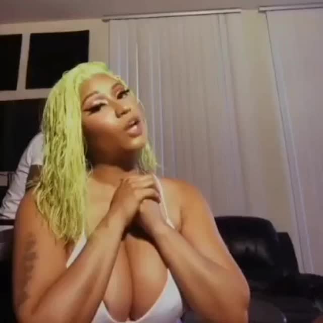 Nicki Minaj Fat Tits boy stories