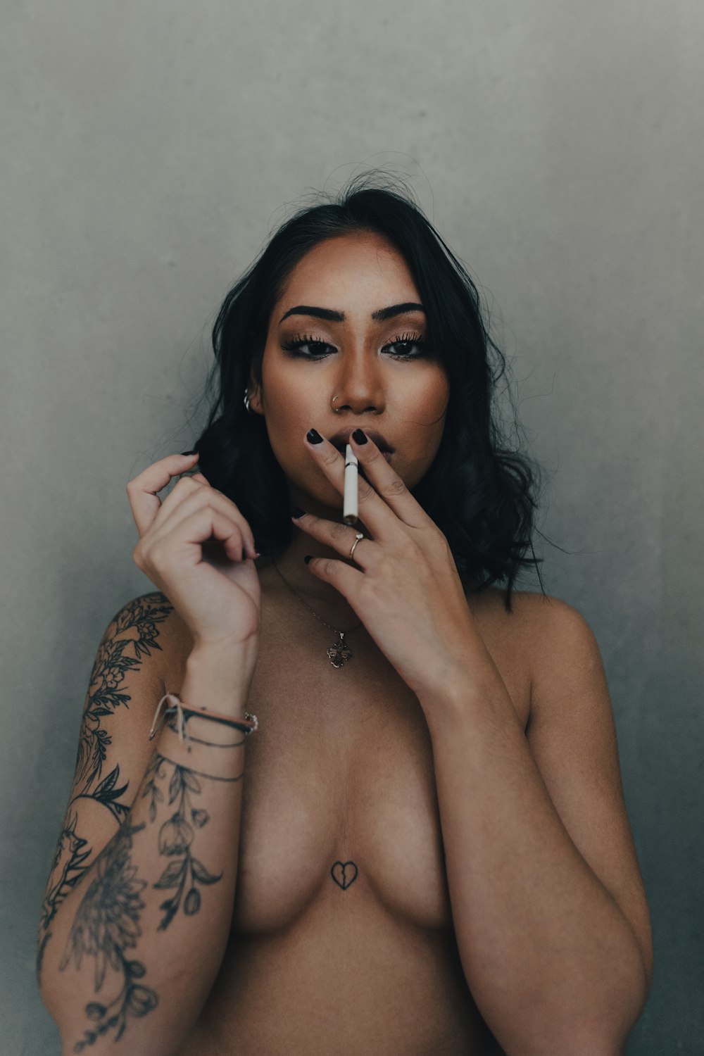 adam criscione reccomend naked women smoking cigarettes pic