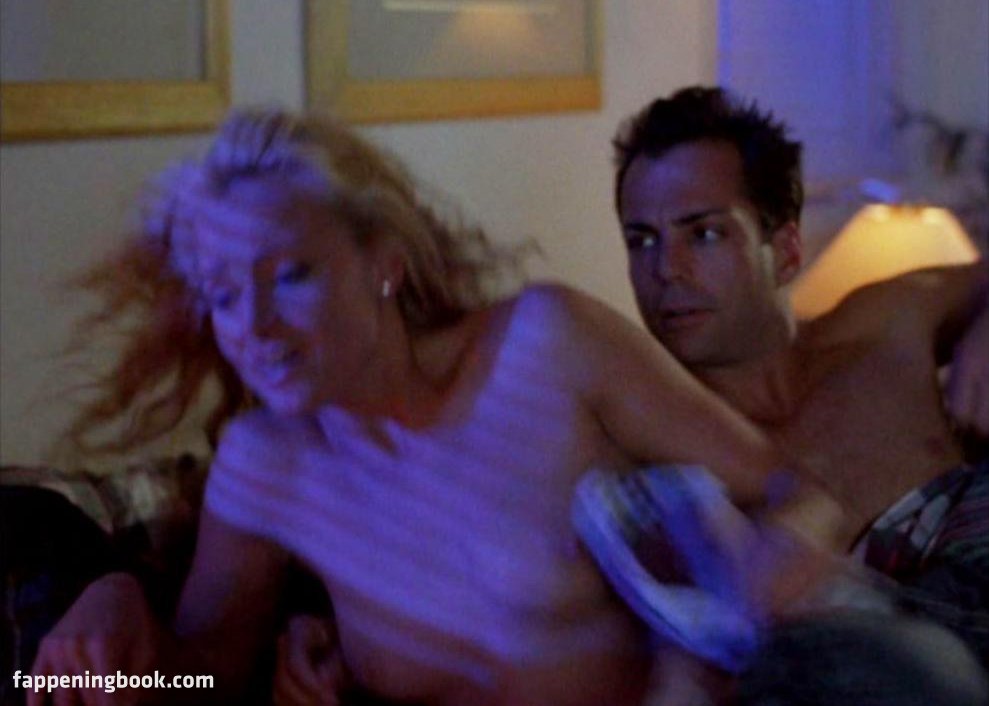 charlie goulet reccomend jennifer o dell topless pic