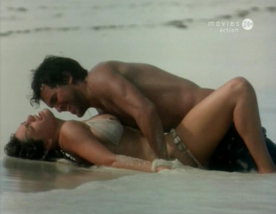 amiria stewart reccomend Kelly Brook Beach Sex