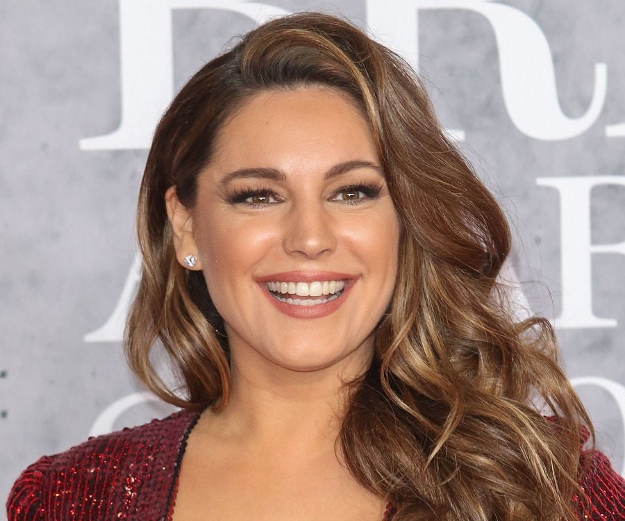 Kelly Brook Movies And Tv Shows order dessert