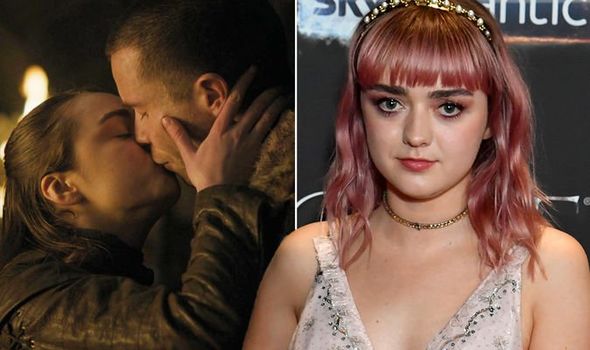 alyssa trapp share maisie williams topless scene photos