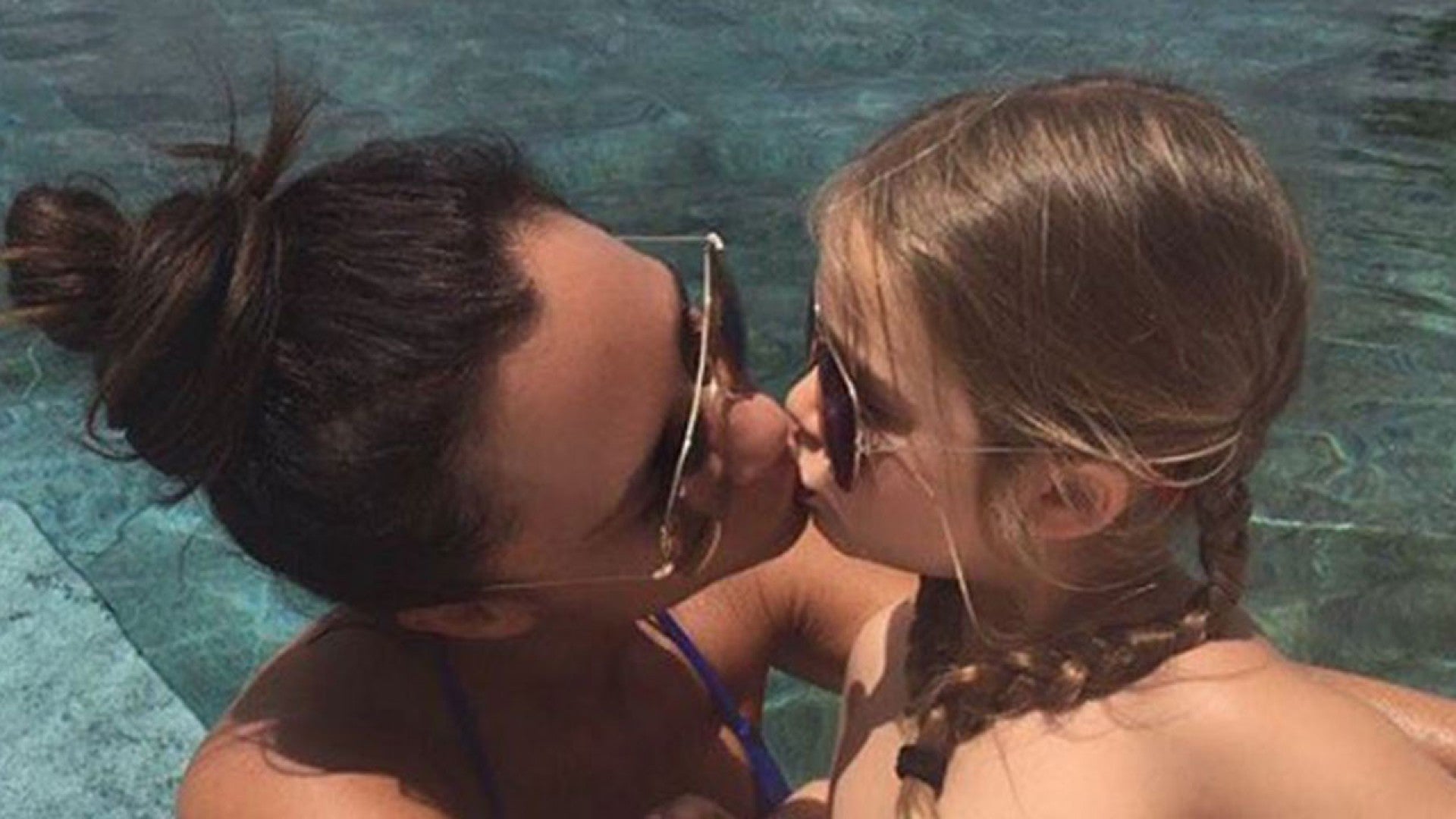 dan rottinghaus reccomend moms kissing daughters pic