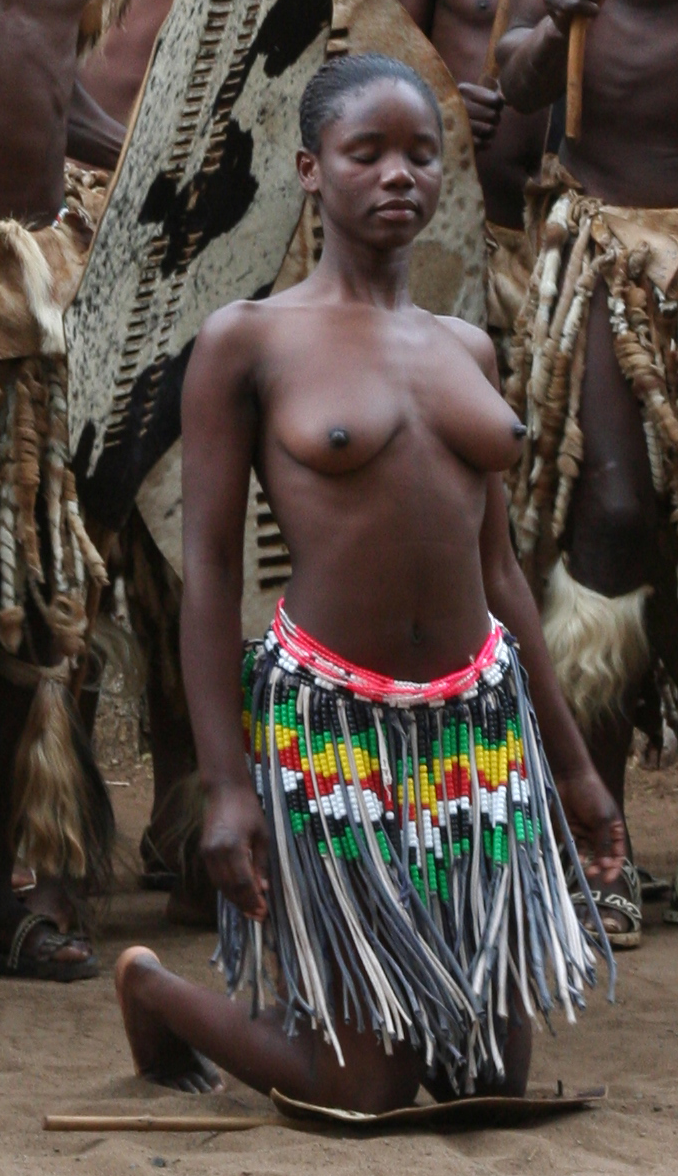 naked women from africa
