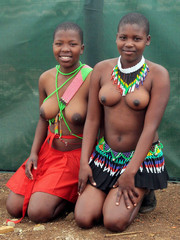 Naked Women In Africa webcam pornos