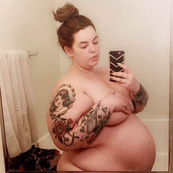 nude pregnant selfies