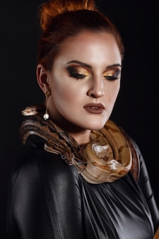 amber wilhelm reccomend Sexy Girl With Snake