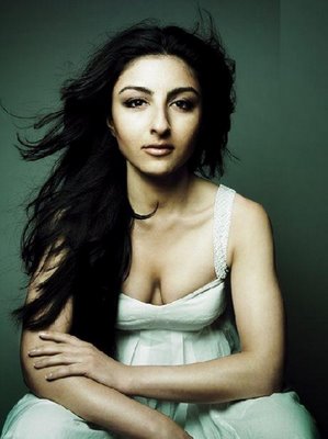 bryce cutshall share soha ali khan hottest photos