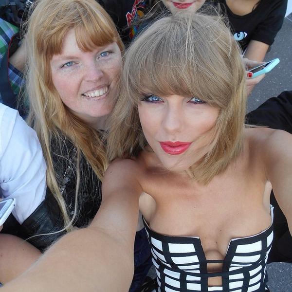 ashleigh helton reccomend taylor swift oops pics pic