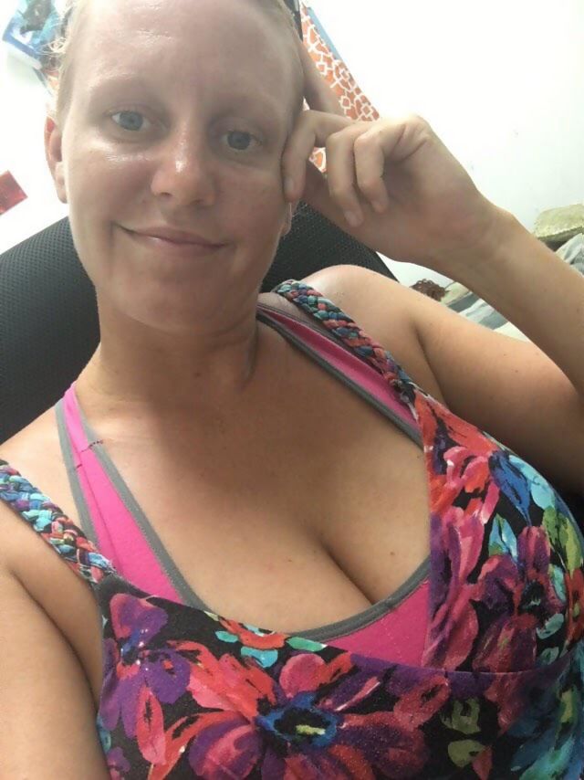 brandi templeton share big tits smoking and masturbating porn