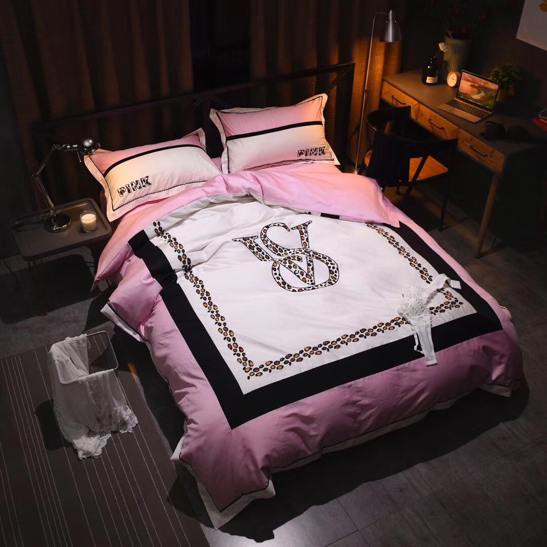 barbara mcdowell add victoria secrets bedspread photo
